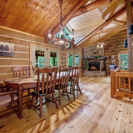 Вилла Waterfront Mountain Cabin With Hot Tub Блу-Ридж Экстерьер фото