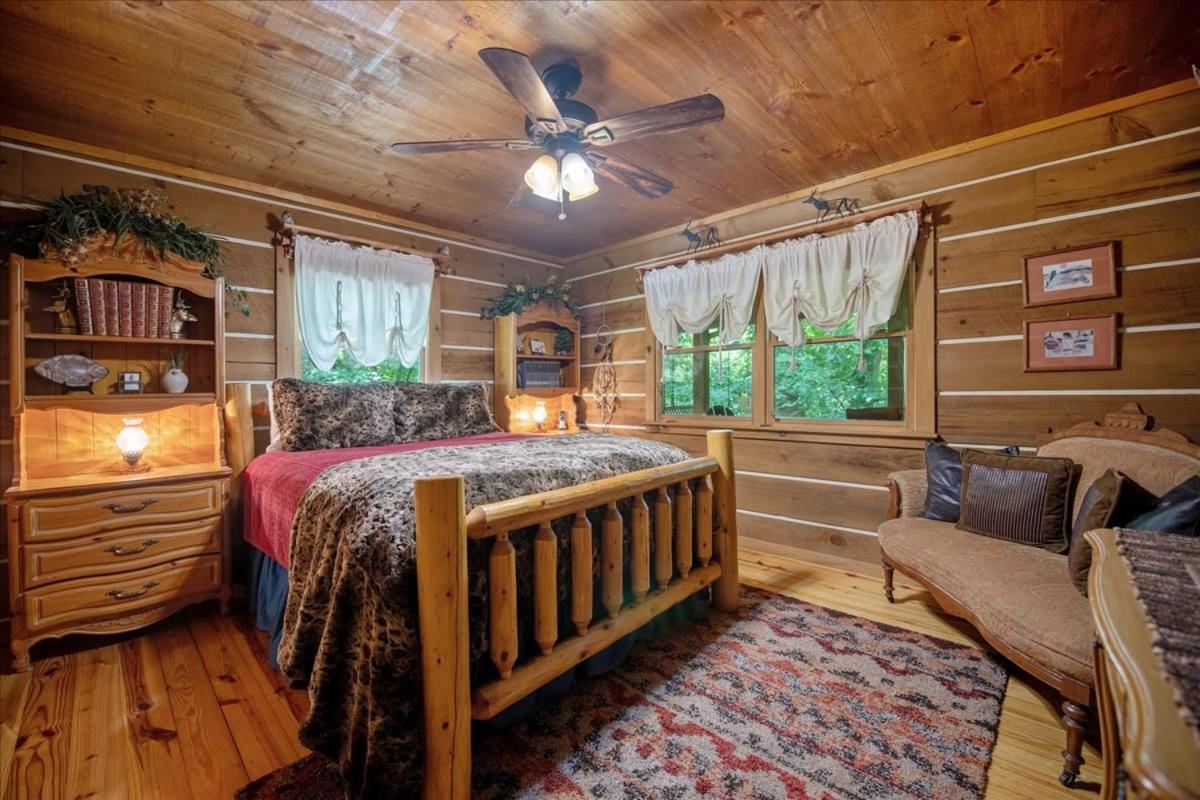 Вилла Waterfront Mountain Cabin With Hot Tub Блу-Ридж Экстерьер фото