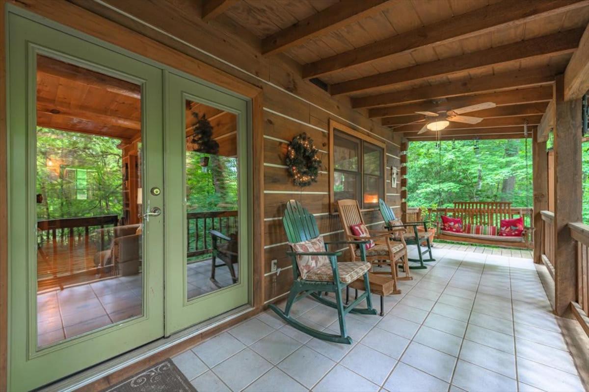 Вилла Waterfront Mountain Cabin With Hot Tub Блу-Ридж Экстерьер фото